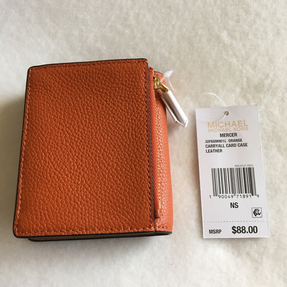 ❣️MK SALE❣️ MK Mercer Carryall Card Case Wallet - Picture 5 of 5
